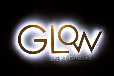 glow151211c
