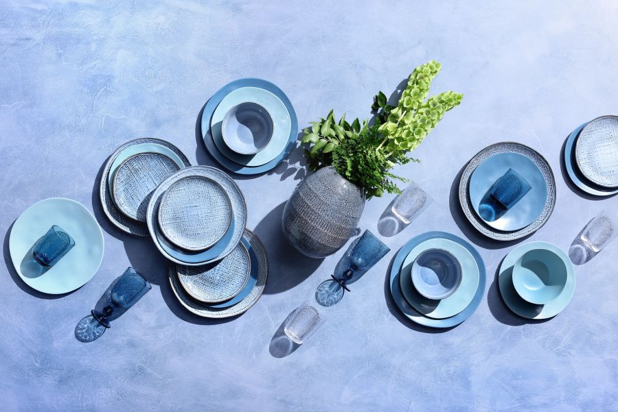 FOX HOME סדרת צלחות Denim קולקציית סתיו-חורף 2021 צילום רונן מנגן